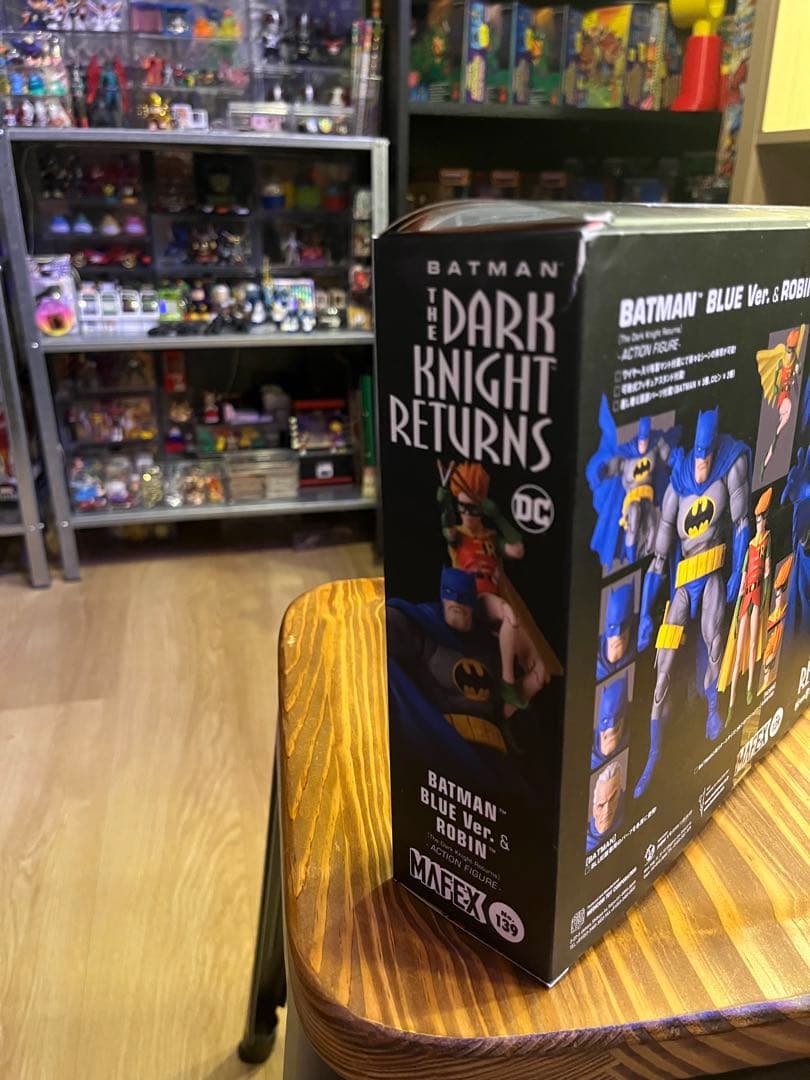 マフェックス MAFEX BATMAN BLUE Ver. ＆ Robin