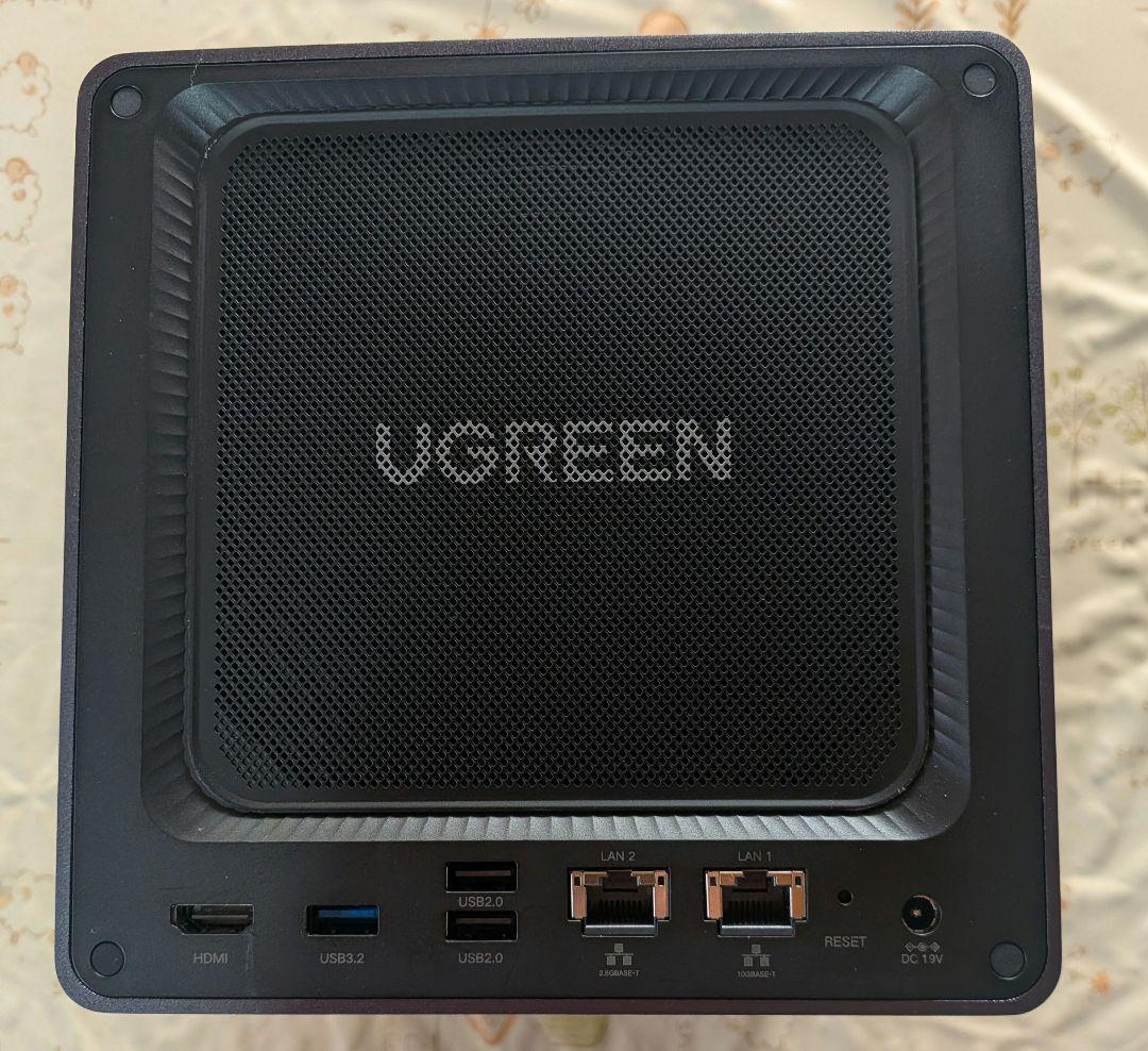 UGREEN DXP4800 Plus NAS 4ベイ