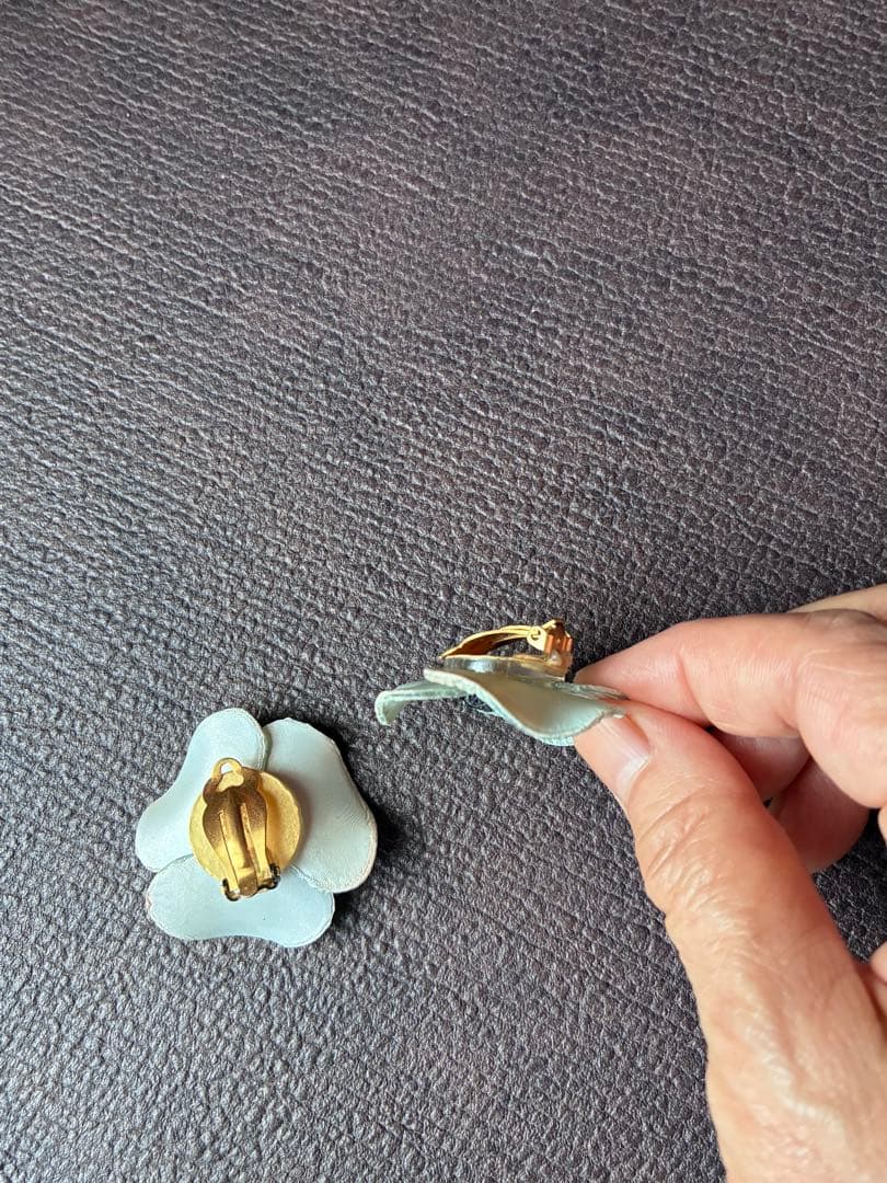 イヤリングとブローチのセット、パリ、Cilea