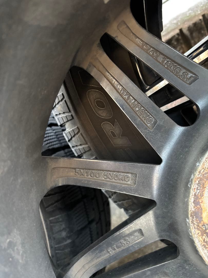 205/60R16 スタッドレスタイヤホイール4本