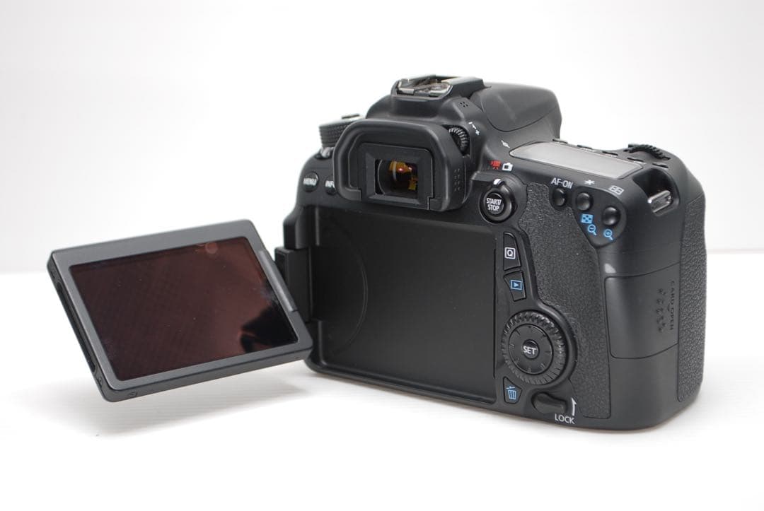 ❤️ダブルレンズセット❤️Canon EOS 70D 超望遠レンズ付き 美品