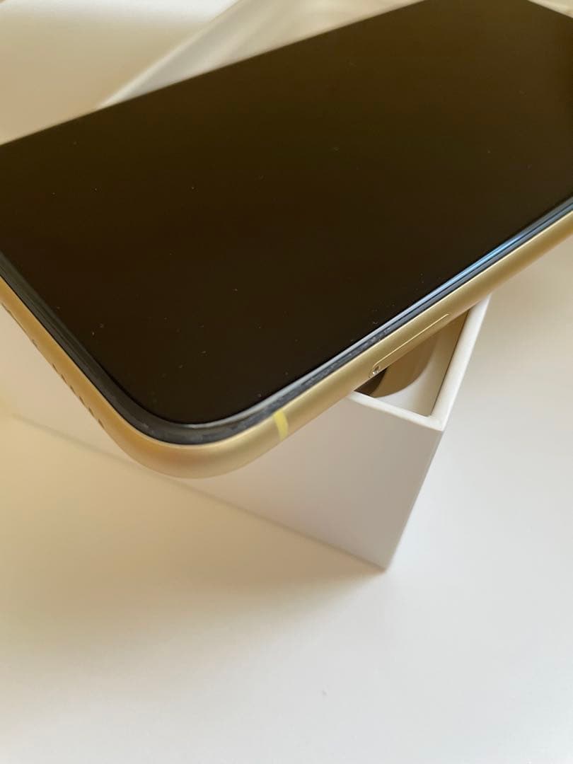 iPhone XR 64GB イエロー SIMフリー 箱あり