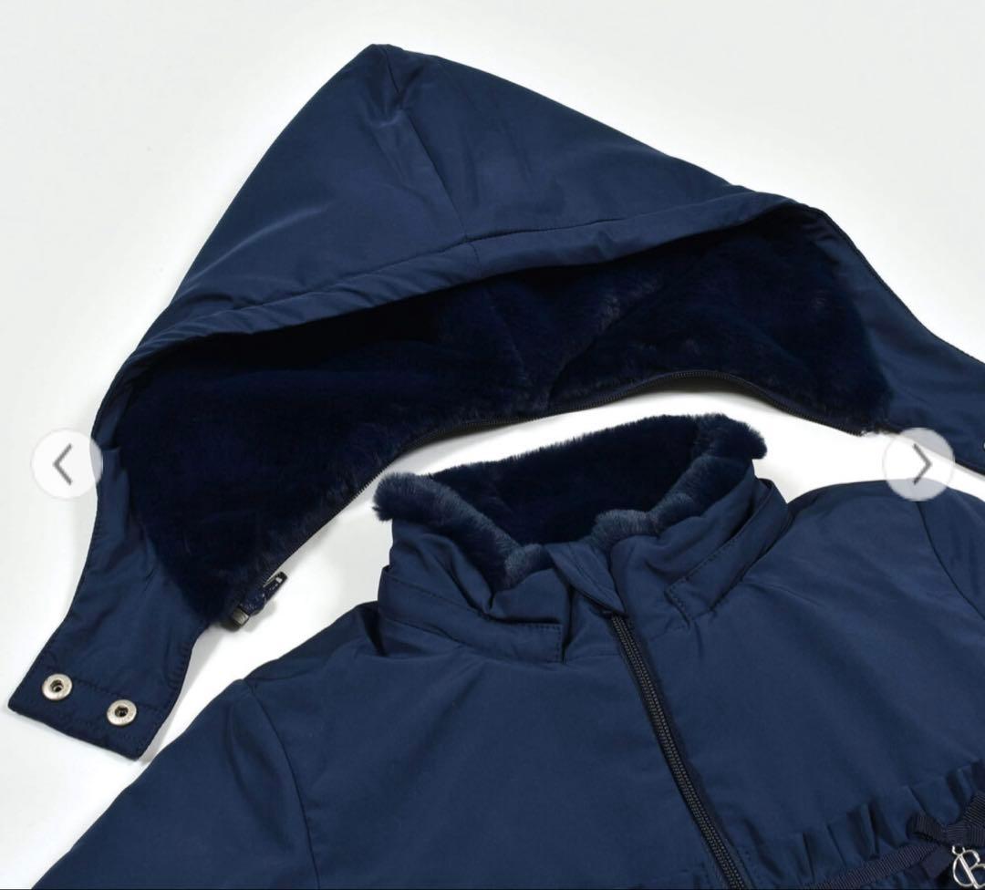 新品 BeBe（べべ） 【撥水加工】タフタ 裏ファー 中綿 ブルゾン　140