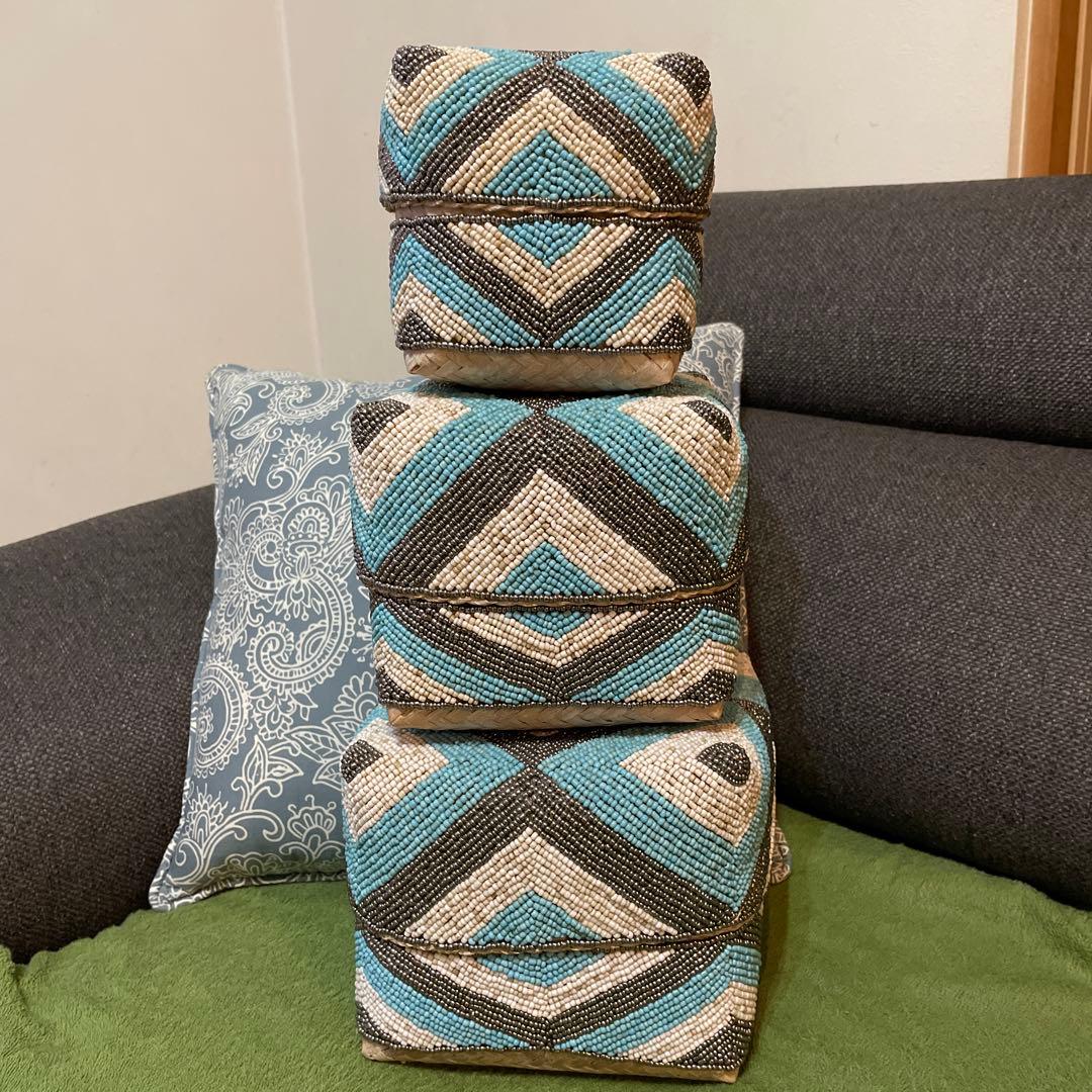 バリのバスケット　ビーズ　ソカシ