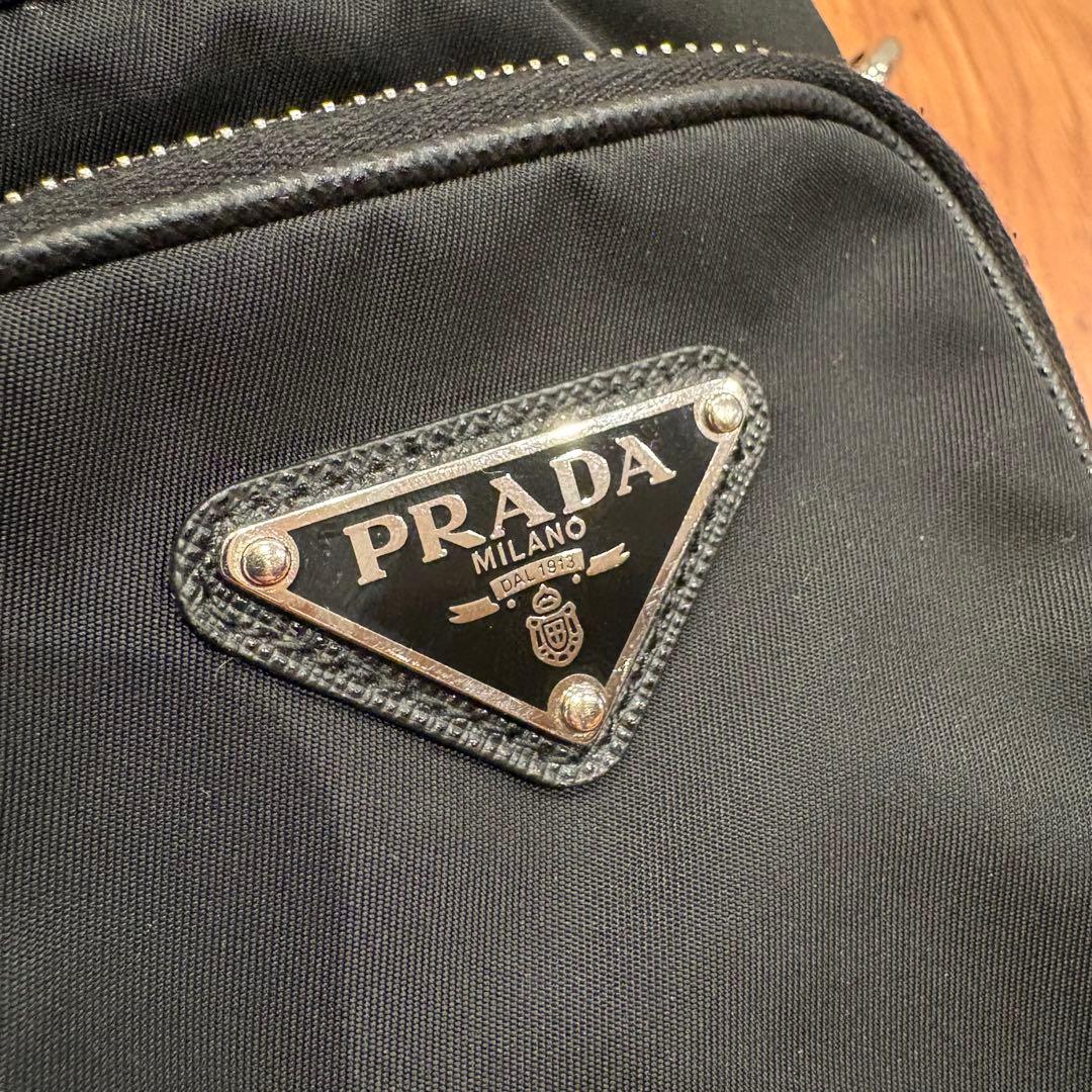 美品 プラダ PRADA フォンポーチ 2ZH155 ショルダーバッグ