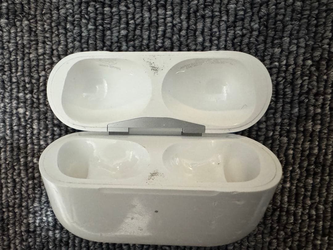 Apple社正規品AirPods Pro第二世代 (Lightning)