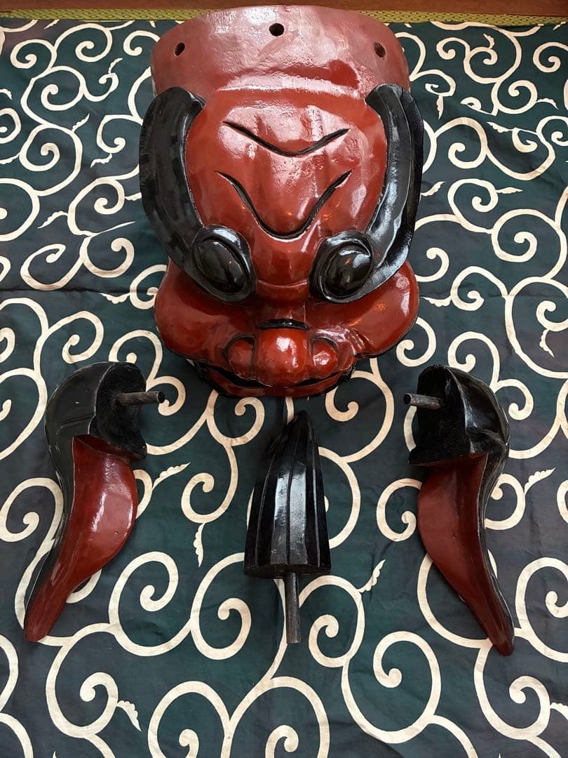 昭和 美品 獅子舞 獅子頭 祝い獅子 木彫り 骨董 唐草模様 風呂敷 希少 レア