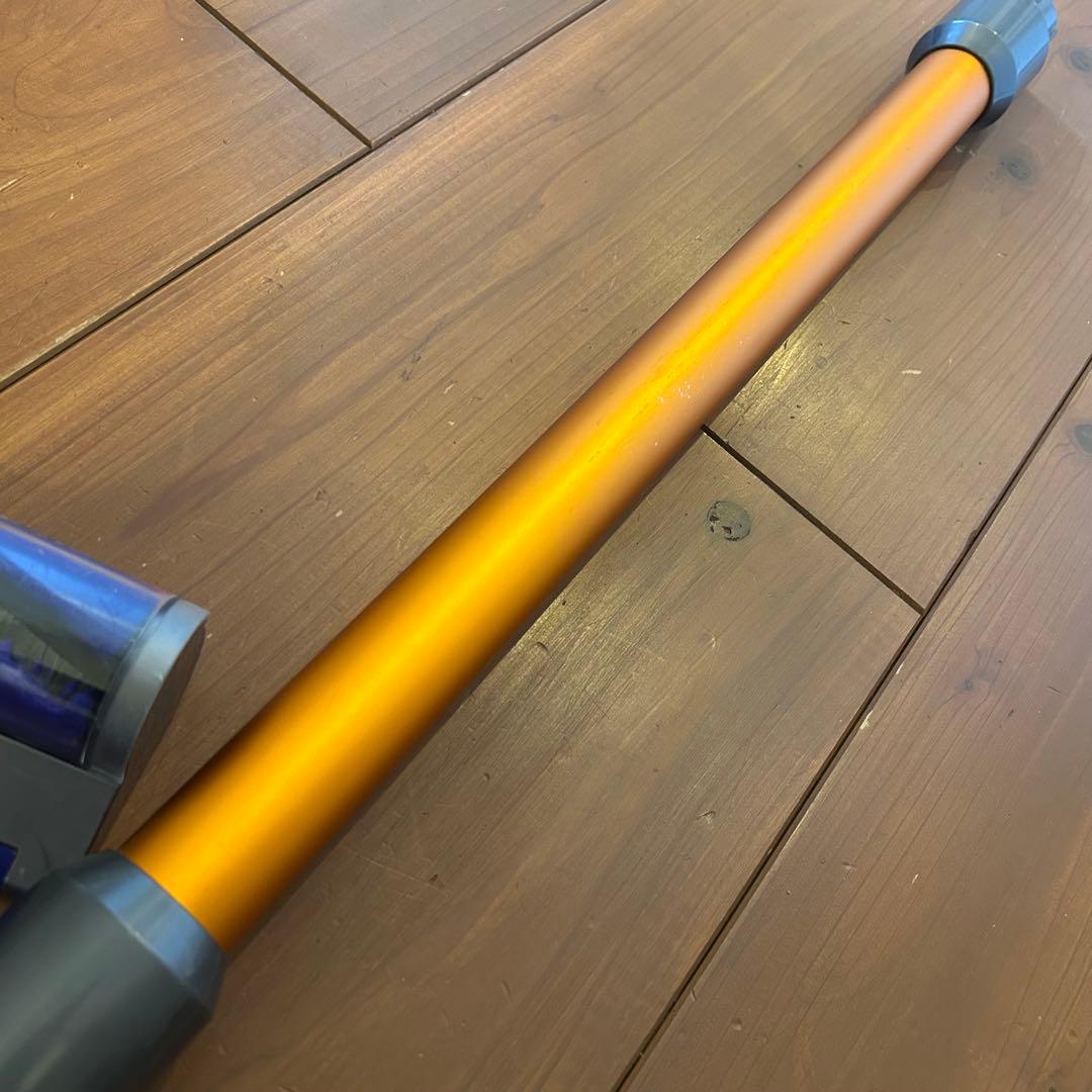 dyson digital slim fluffy☆クリーニング済み☆訳あり