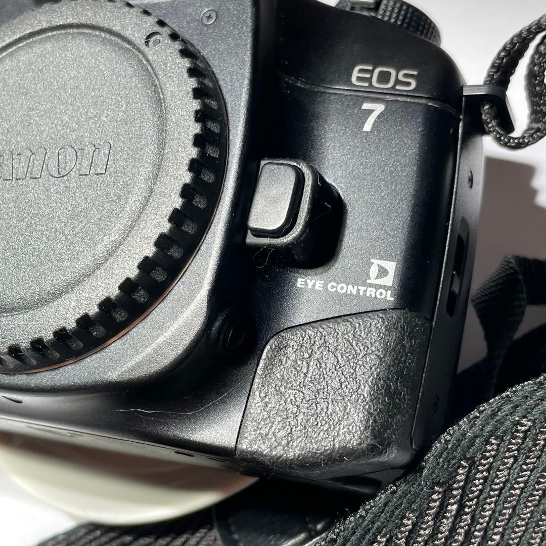 Canon EOS7 フィルムカメラ　EFマウント