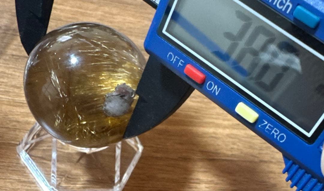 【極上品】コレクション級　ゴールドルチルスフィア 丸玉　約3.8cm 鑑別書付き