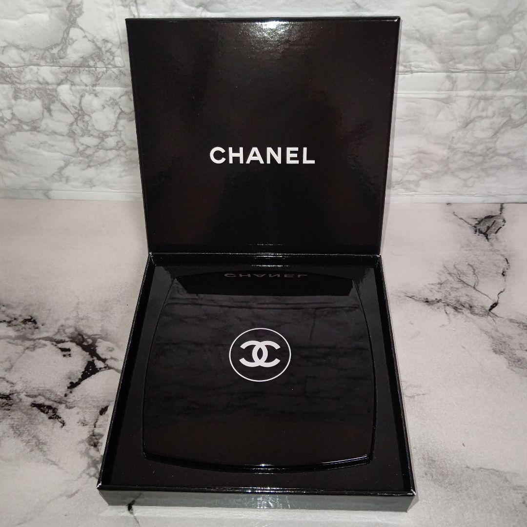 CHANELレ ヌフ オンブルコメット【849ザスペーストラべラー】【新品】1個