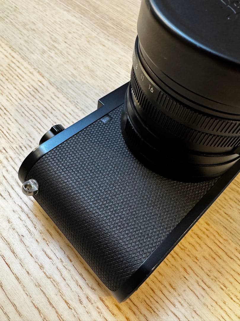 SkurimiS　Leica Q2 コンパクトデジタルカメラ 本体