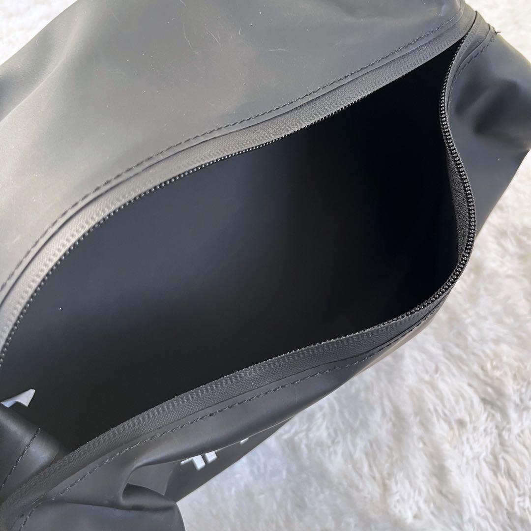 【極美品】1PIU1UGUALE3 ブラック ゴルフバッグ