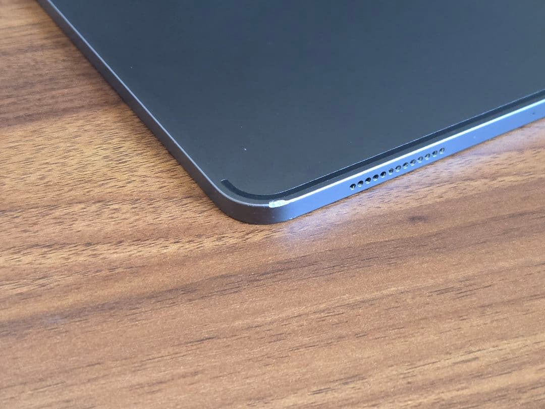 Apple iPad Pro 11インチ第2世代　スペースグレー 本体、箱付