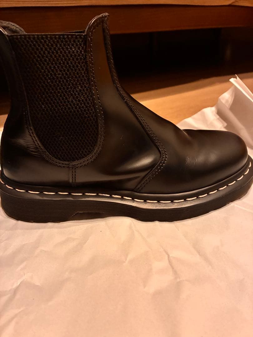 ドクターマーチンチェルシーブーツ　23cm ホワイトステッチ