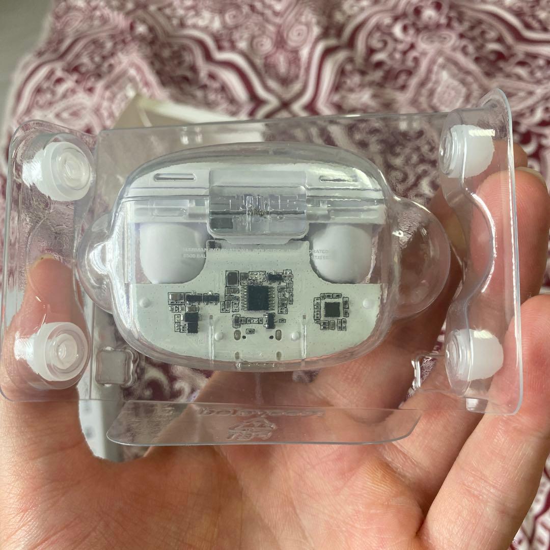 JBL Tune Buds 2 ホワイト ワイヤレスイヤホン