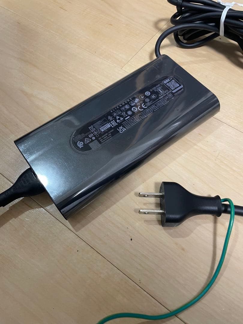 Dell Alienware ACアダプター19.5V 12.31A 240W