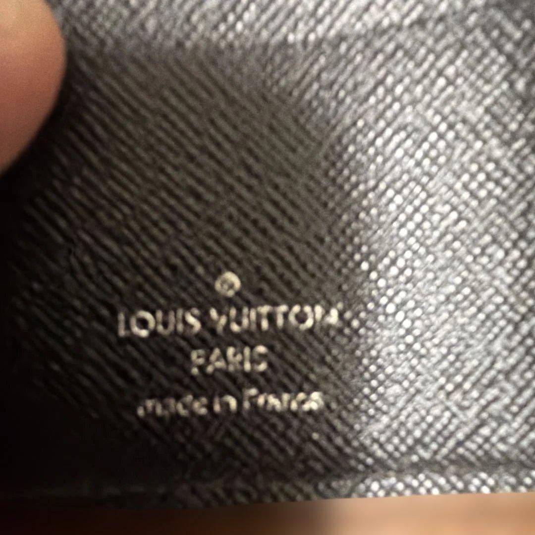 Louis Vuitton ダミエグラフィット ネオポルトカルト