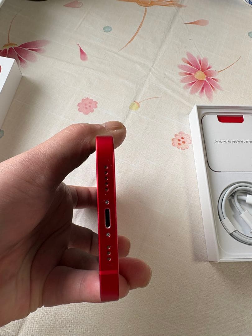 Apple iPhone 14 (PRODUCT(RED)) 本体