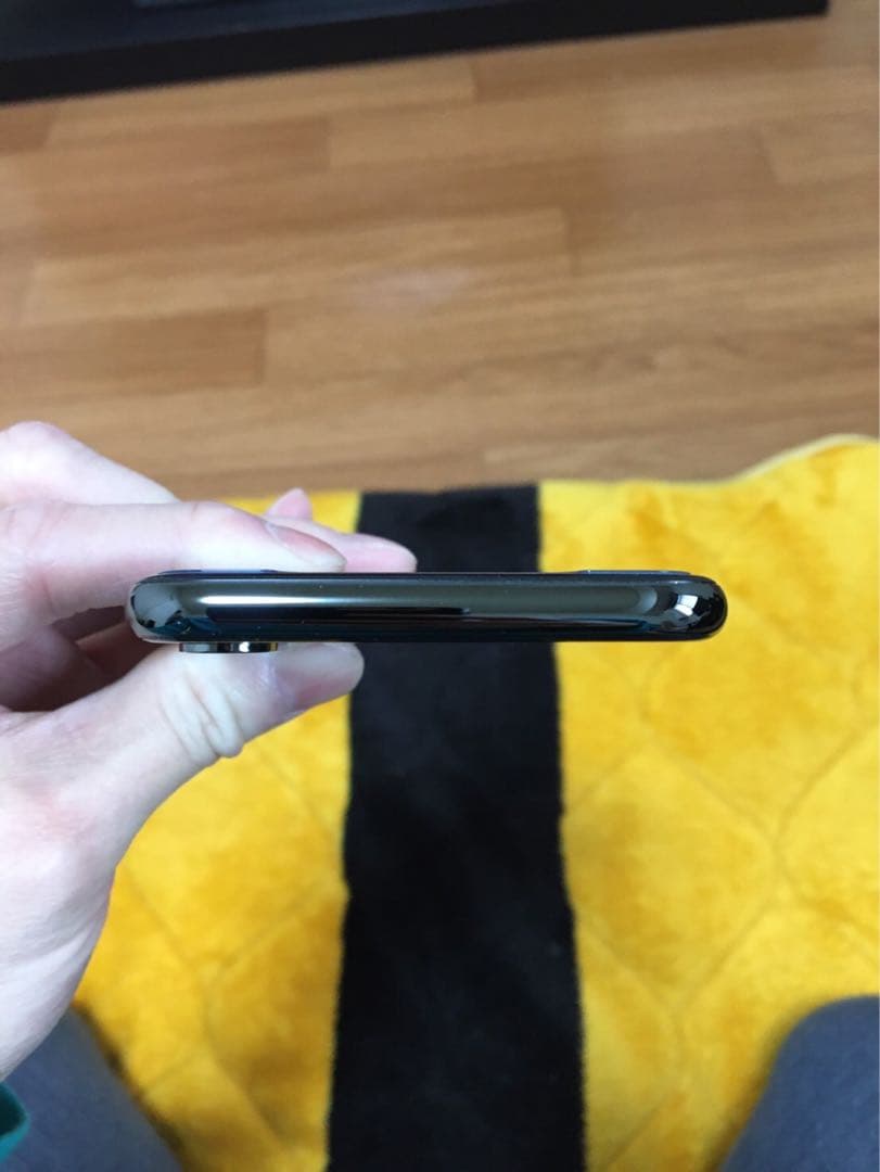 iPhone X 64GBブラック 本体 SIMロック解除済