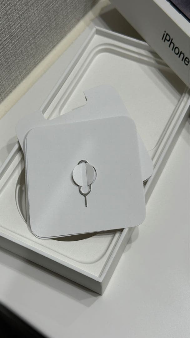 【美品】iPhone15 Pro Max 512GB ブラック SIMフリー