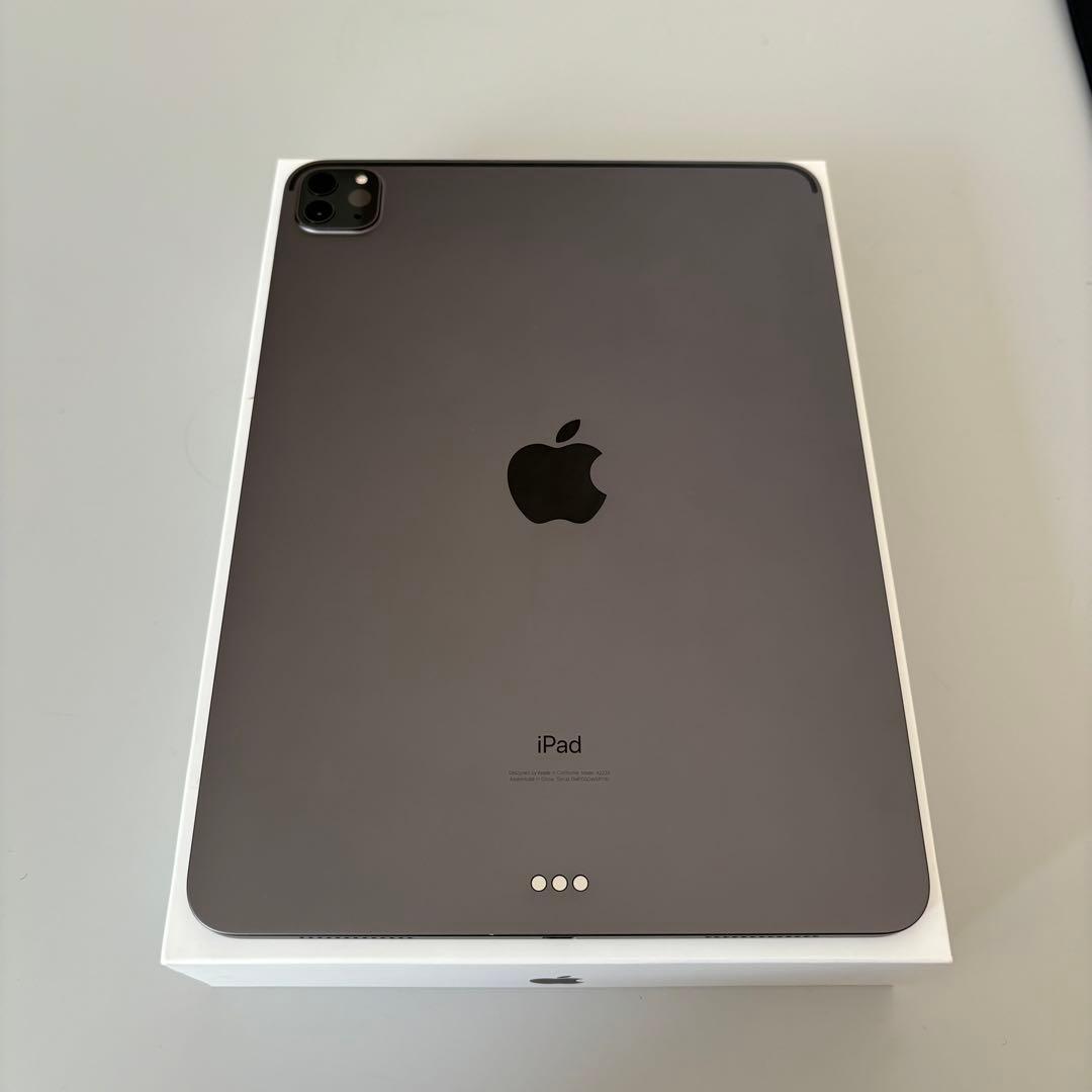 iPad Pro 11インチ 128GB(第2世代)と周辺機器