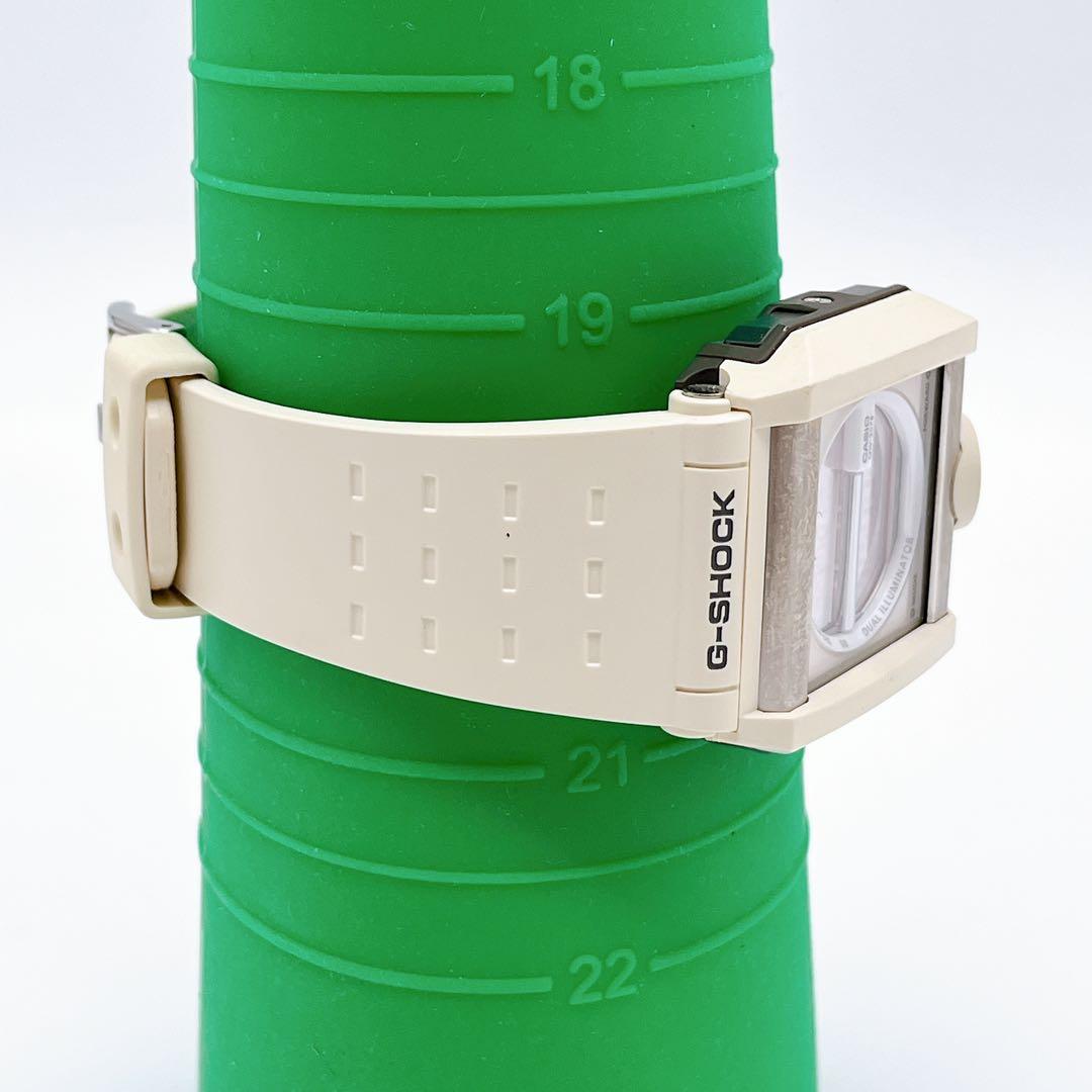 CASIO カシオ G-SHOCK G8100-1JF 腕時計 アイボリーy2k