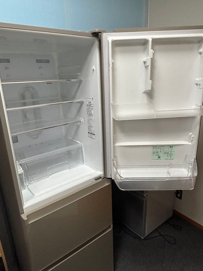 【送料込】Panasonic冷蔵庫 365L 美品 NR-C37FGM