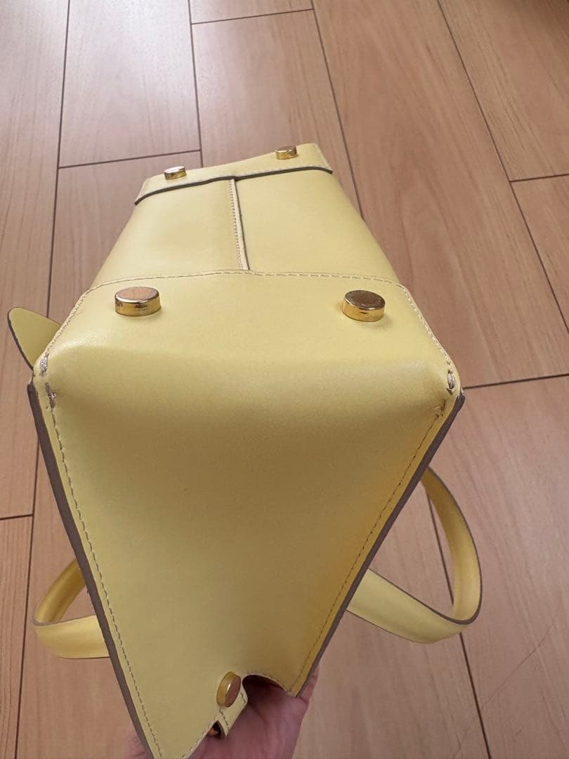 れい様IACUCCIイアクッチ　リボンスクエアバッグ