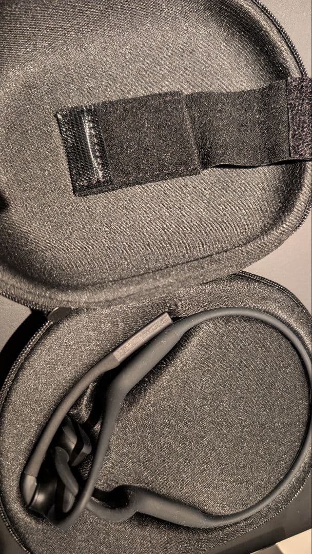 新同品　SHOKZ OPENCOMM2 UC 骨伝導ヘッドセット