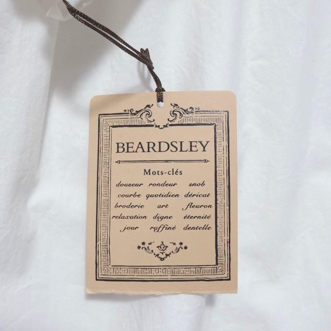 新品 BEARDSLEY ビアズリー シャーリングブラウス