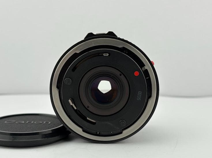 ★極上品★キヤノンT70 / NEW FD 28mm F2.8『単三形電池使用』