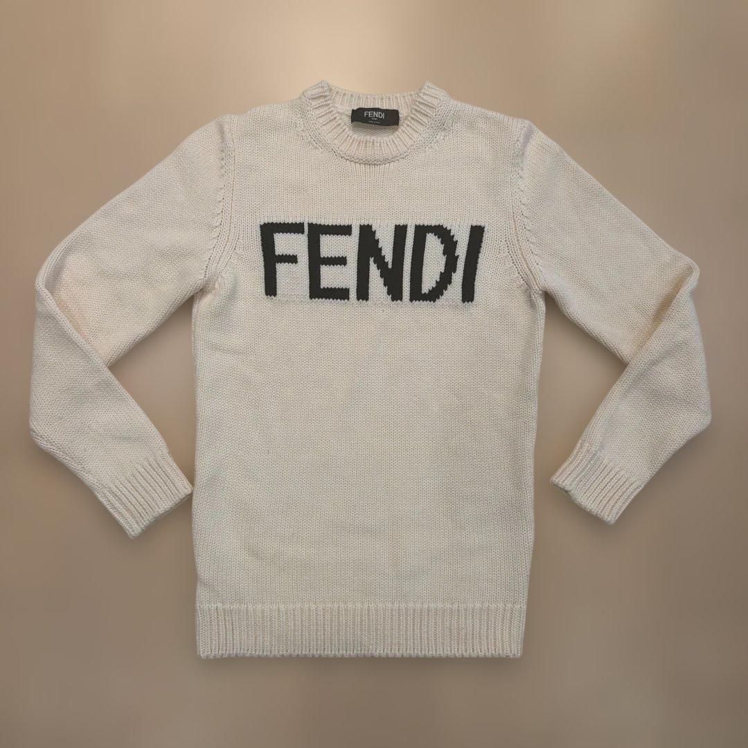 【新品】FENDI ロゴ ニット