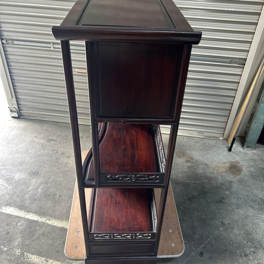 アンティーク　木製彫刻付き　飾り棚