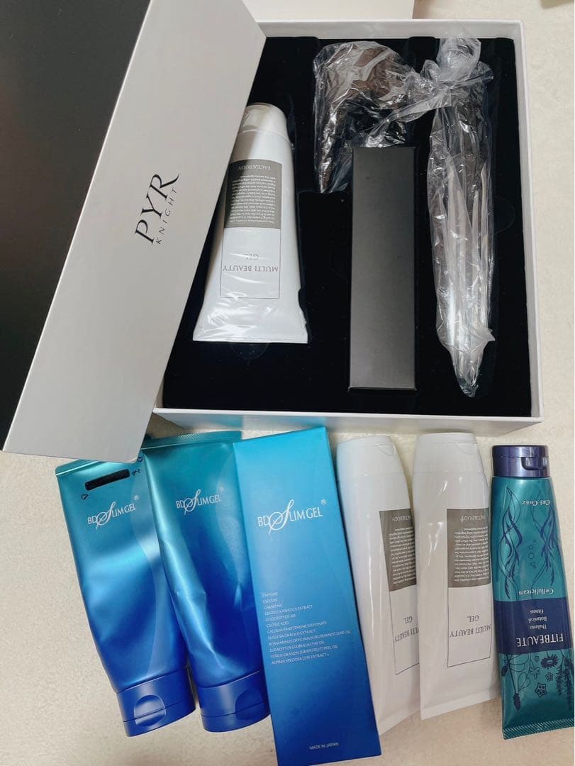 美ボディー　メイク　エステ　EMS ラジオ派　パイラナイト　PYR KNIGHT