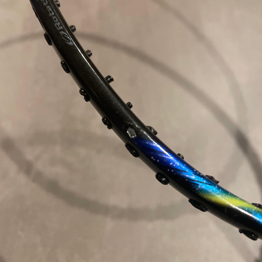 バドミントンラケット アストロクス77