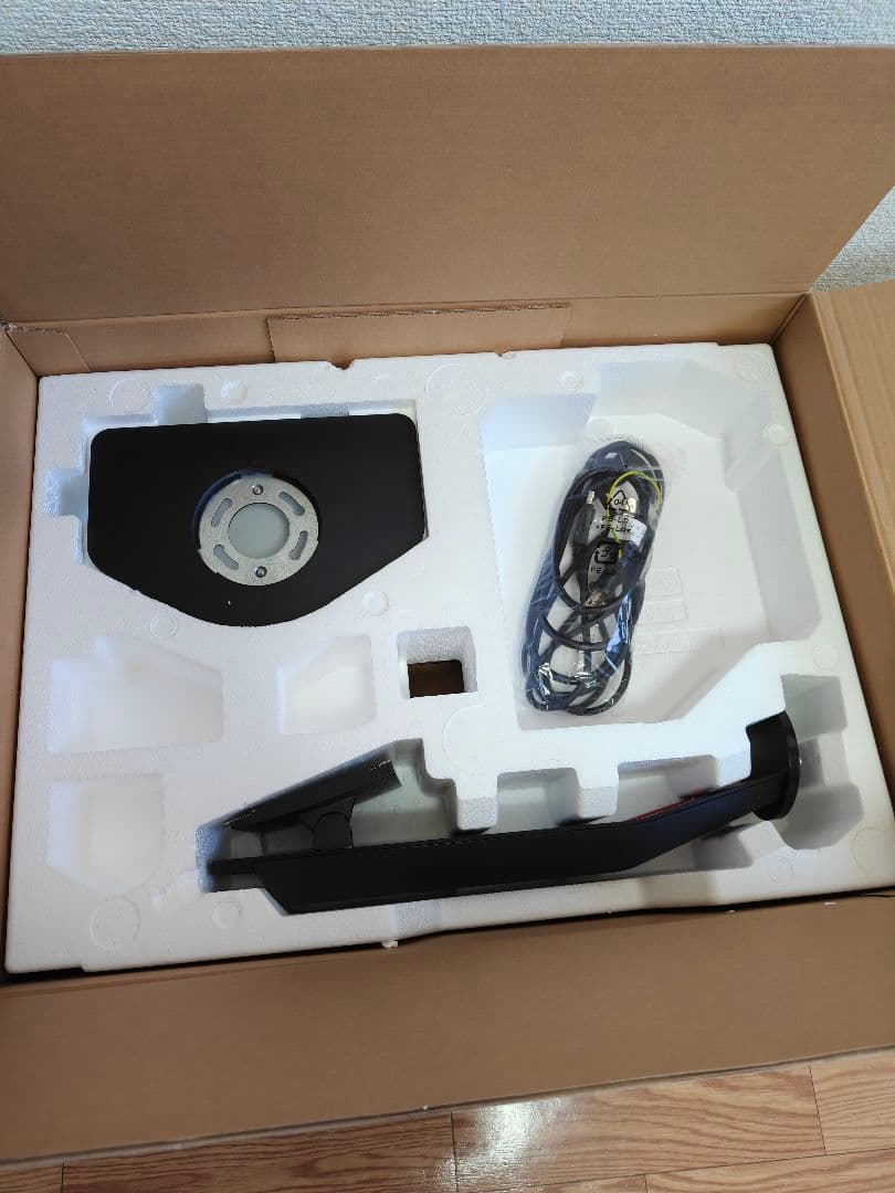 BenQ XL2411K ゲーミングモニター 本体　箱有り