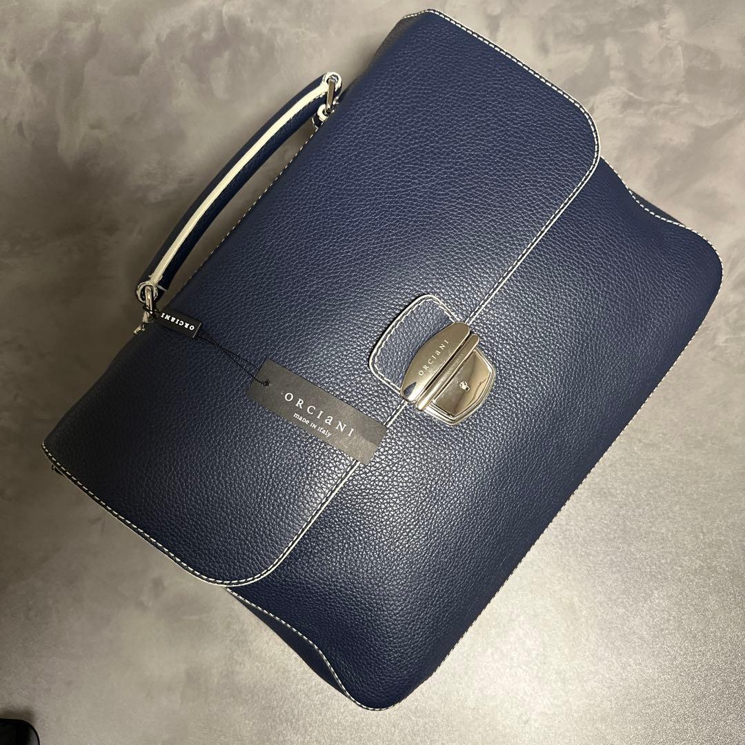 極美品　ORCIANI ブリーフケース　オルチアーニ　イタリアンレザー