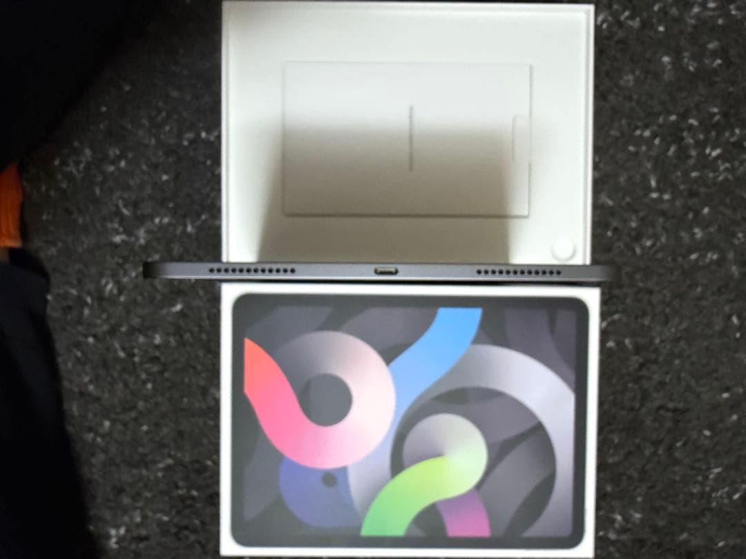 山*様 iPad Air 第4世代　64GB WiFi スペースグレイ