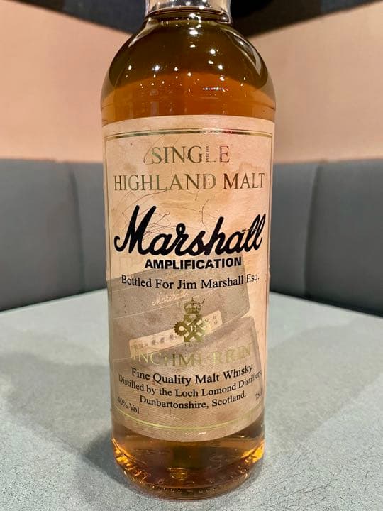 【シングルモルト】非売品★Marshallボトル４本＋ボトル台１