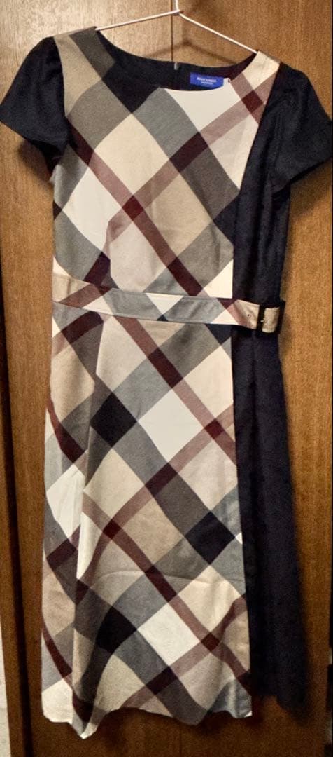 【新品】BLUE LABEL CRESTBRIDGE 切り替えワンピース