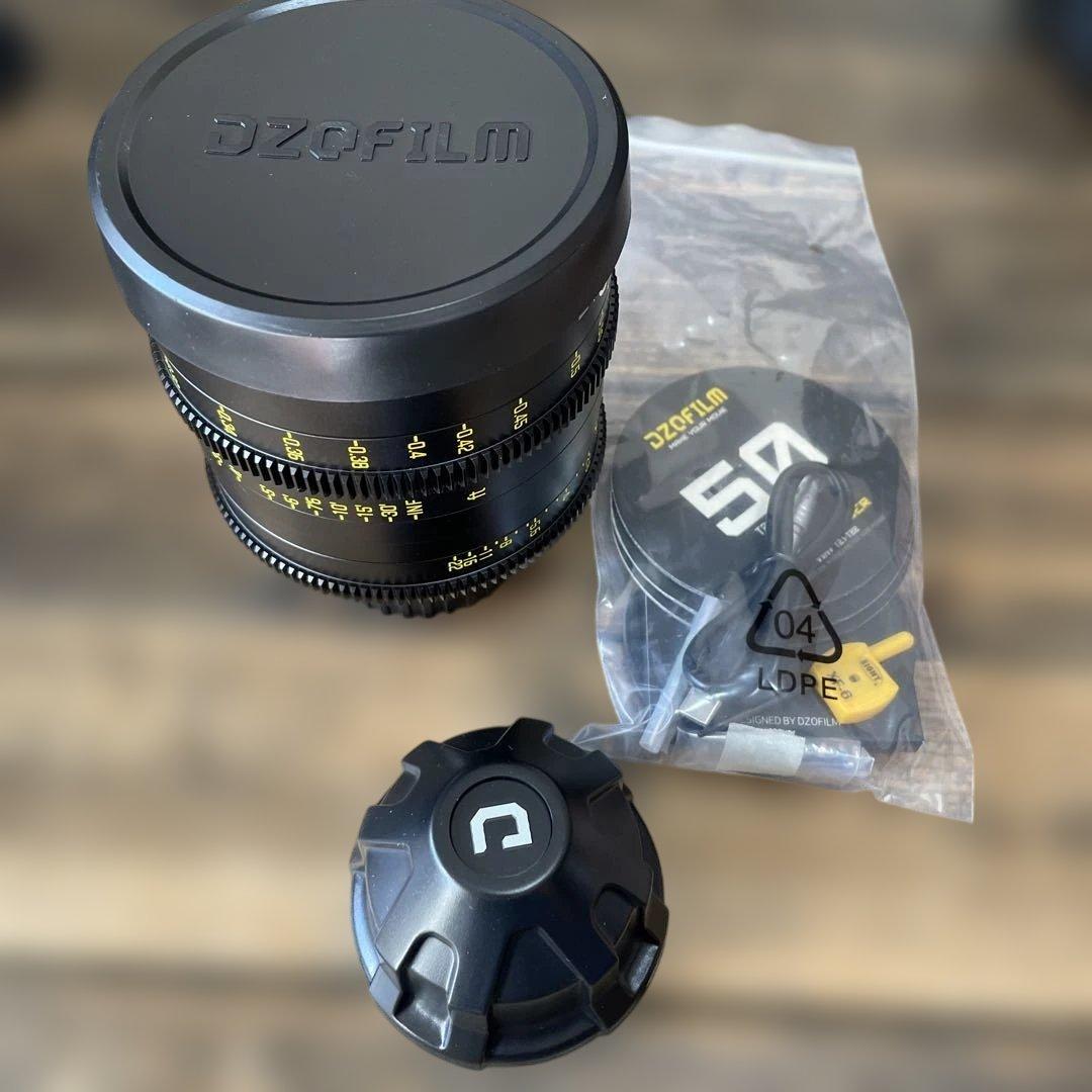DZOFilm Vespid Cyber 35mm T2.1 シネレンズ