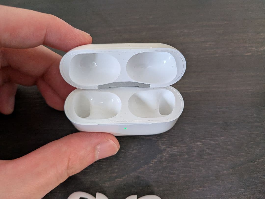 AirPods Pro（第2世代）中古美品｜消毒済・ペアリングOK