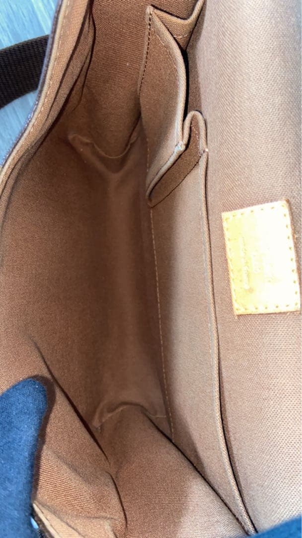 ルイヴィトン　モノグラム　ボスフォール　メッセンジャーバッグ　M40106