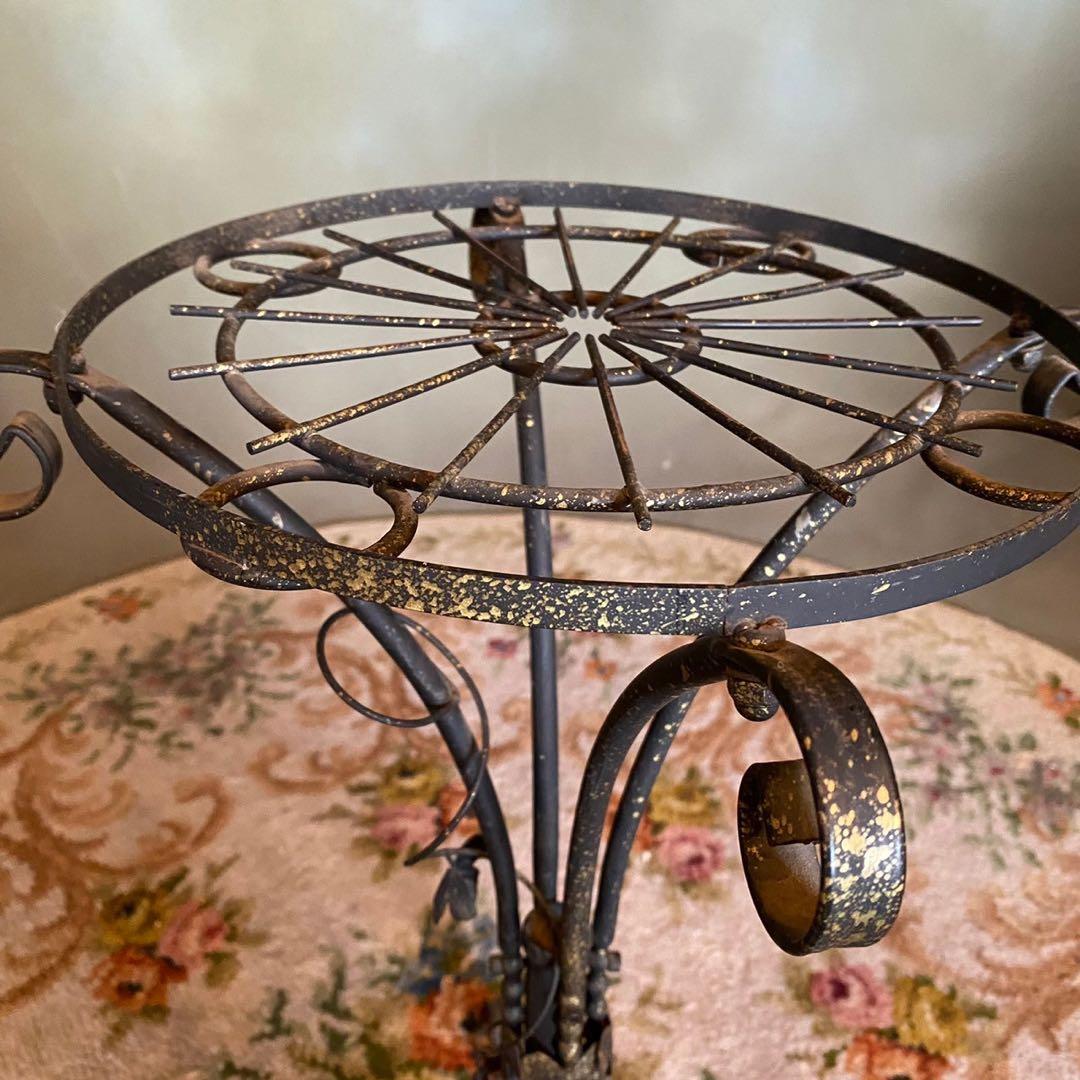 【アンティーク調】フラワースタンド　プランダースタンド　アイアン