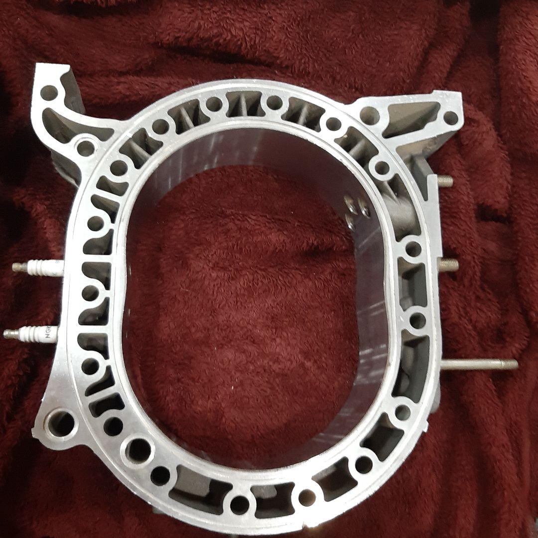 値下げしました12Aロータリーエンジンのローターとハウジングセット