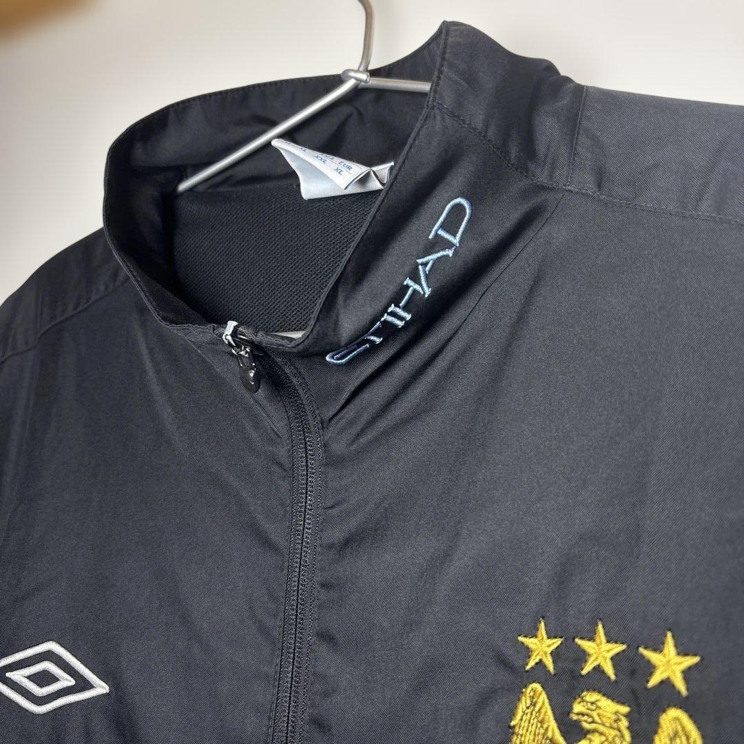 激レア品　アンブロUmbro マンチェスター・シティ ナイロンジャケット　XL