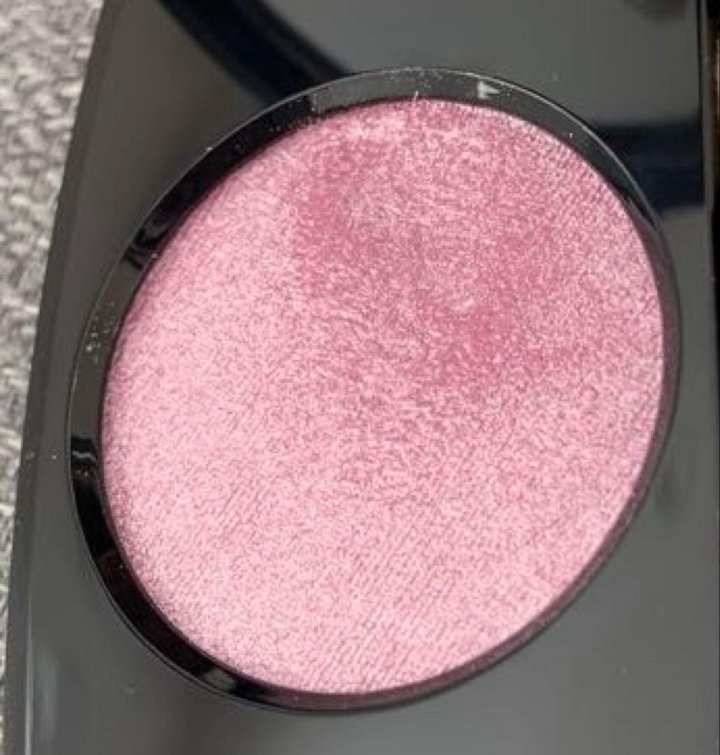 限定品　CHANEL アイシャドウ 250 モーヴ シュクレ