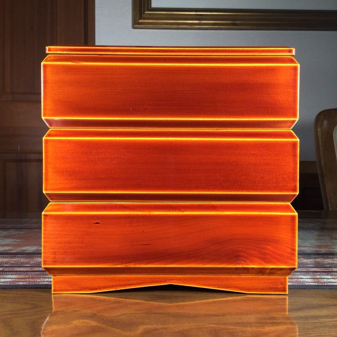 『冬うー特価』　春慶塗　三段重　面取り