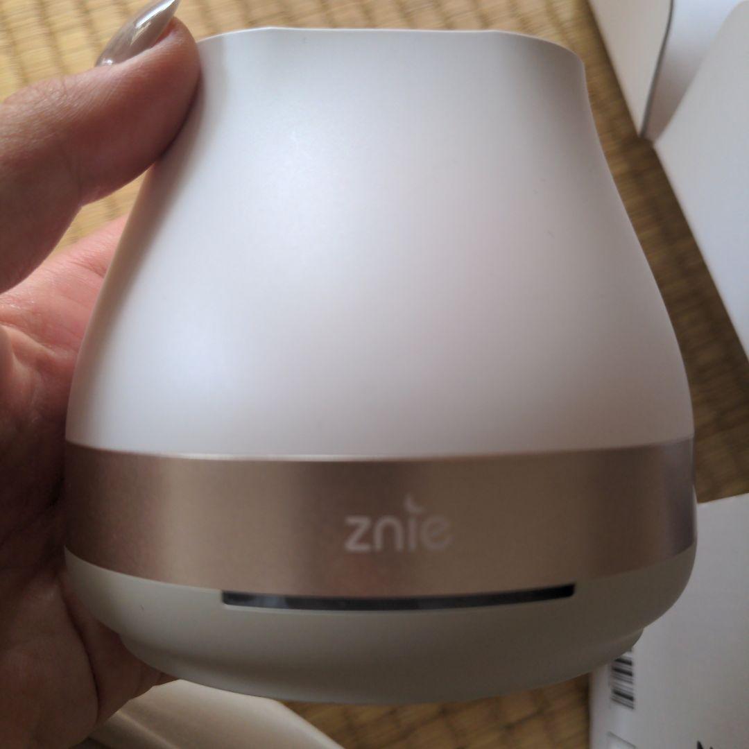 【美品】Znie Lite P-100 睡眠 快眠 安眠 グッズ 中古